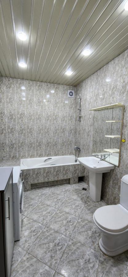 Gelahouse Aparthotel Batumi Exterior photo