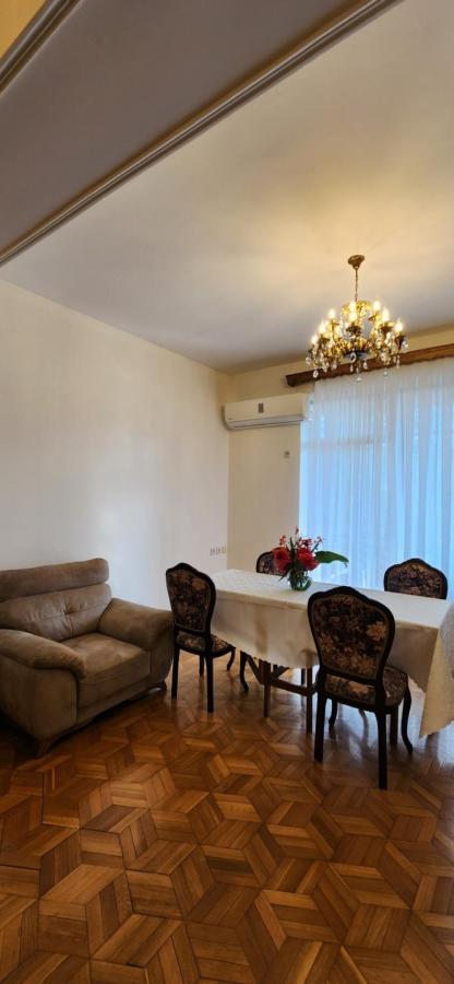Gelahouse Aparthotel Batumi Exterior photo